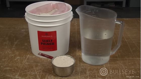 Bullseye Videos: Preparing Kiln Shelves